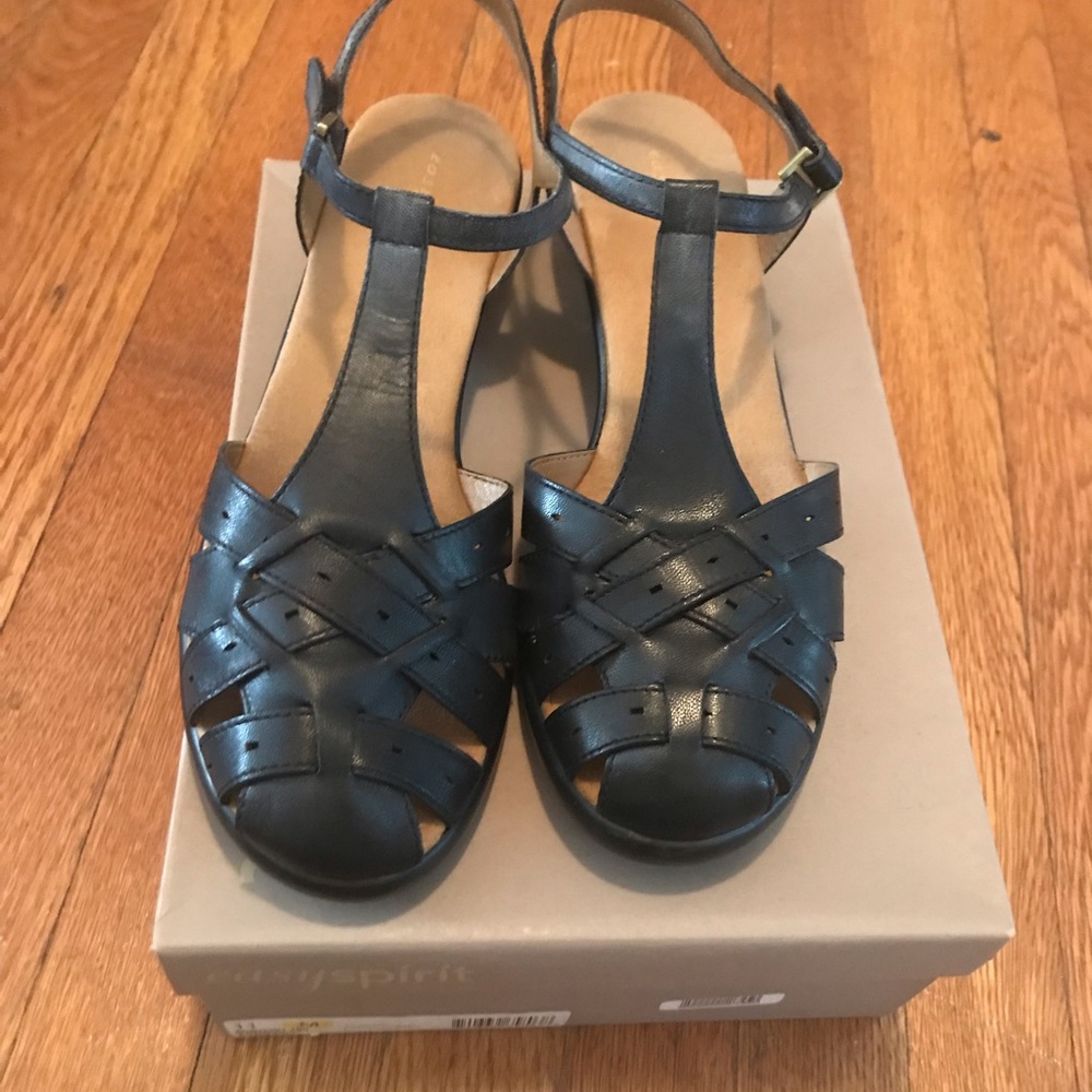 Easy Spirit Black sandal size 11